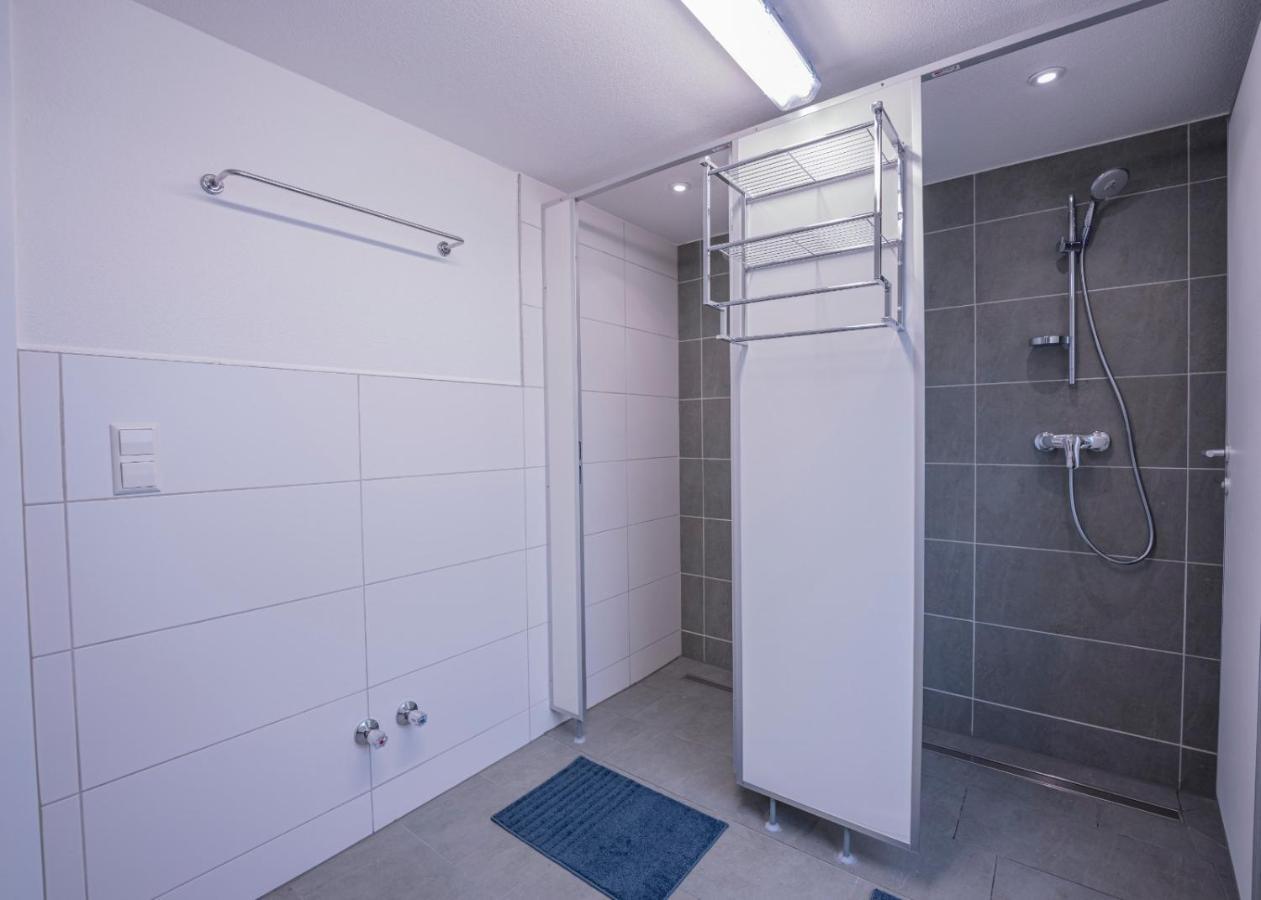 Village Bistro & Bar Fremdenzimmer Dettingen an der Erms ภายนอก รูปภาพ