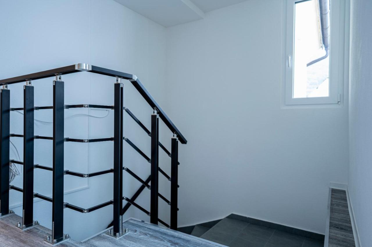 Village Bistro & Bar Fremdenzimmer Dettingen an der Erms ภายนอก รูปภาพ