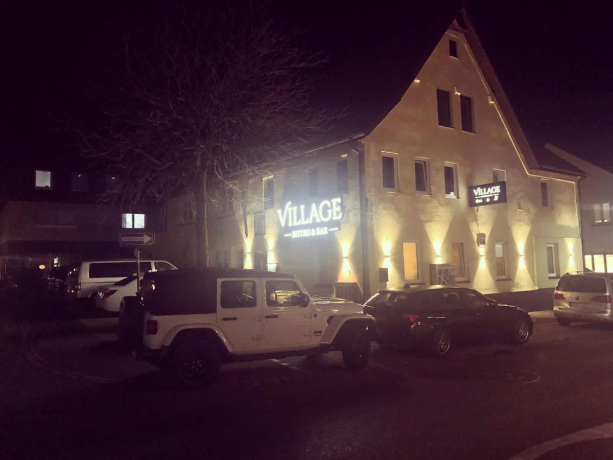 Village Bistro & Bar Fremdenzimmer Dettingen an der Erms ภายนอก รูปภาพ
